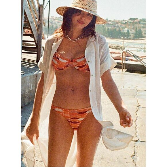 New. L*SPACE Tori top and bitsy bottom. Retails $ 198. Small - Picture 7 of 16